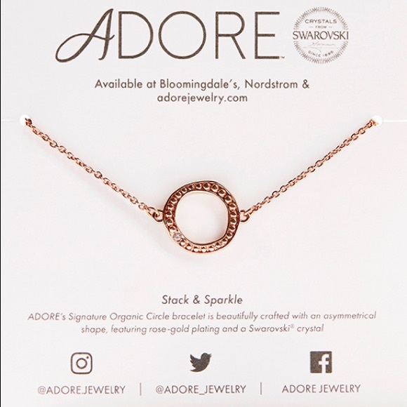 Adore Jewelry - NWOT Rose Gold Circle Bracelet
